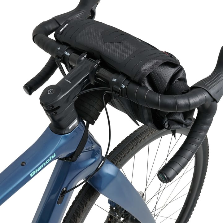 USWE Handlebar Roll-Top Bag + Holster Black USWE
