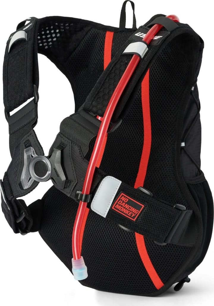USWE Outlander XC 10L Hydration Pack Black USWE
