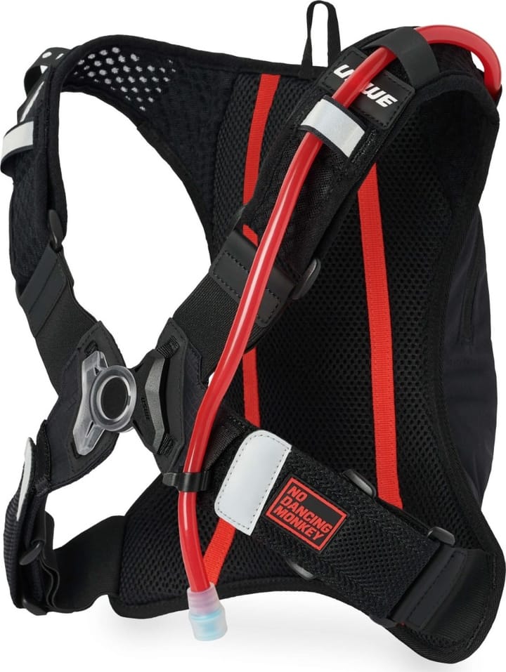 USWE Outlander XC 4L Hydration Pack Black USWE