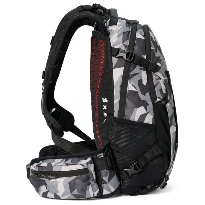 USWE Shred 16 L MTB Daypack Camo/Black USWE