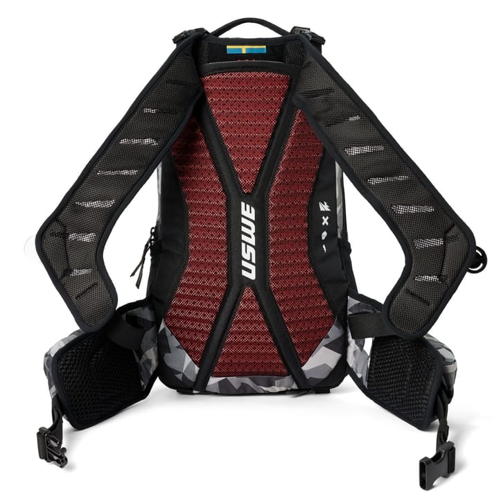 USWE Shred 16 L MTB Daypack Camo/Black USWE USWE Shred 16 L MTB Daypack Camo/Black USWE