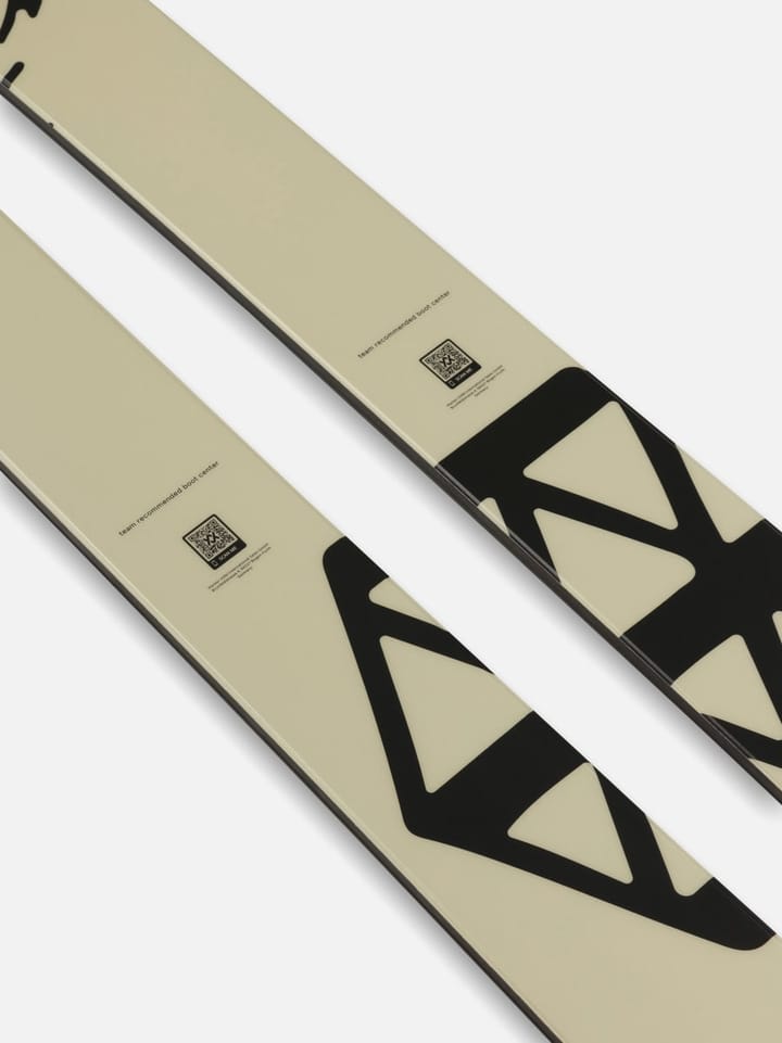 Völkl Revolt 101 Flat Völkl