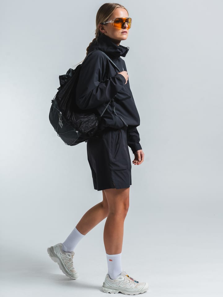 Varg Women's Dyrön Active Shorts Lava Black Varg