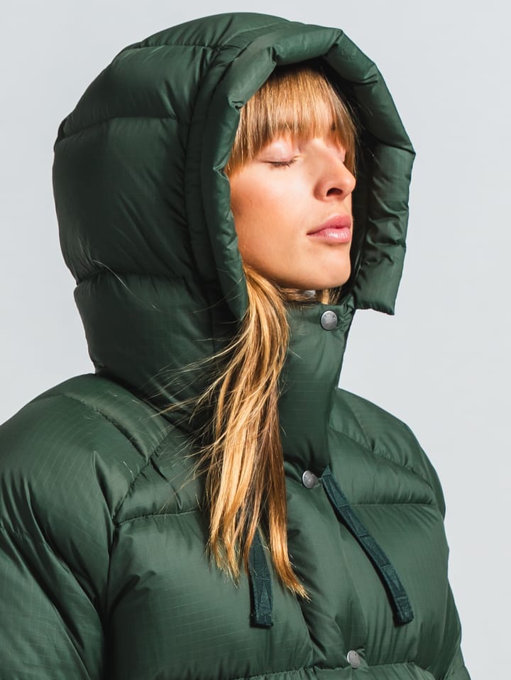 Varg Women's Tvärå Down Jacket Ivy Green Varg Varg Women's Tvärå Down Jacket Ivy Green Varg