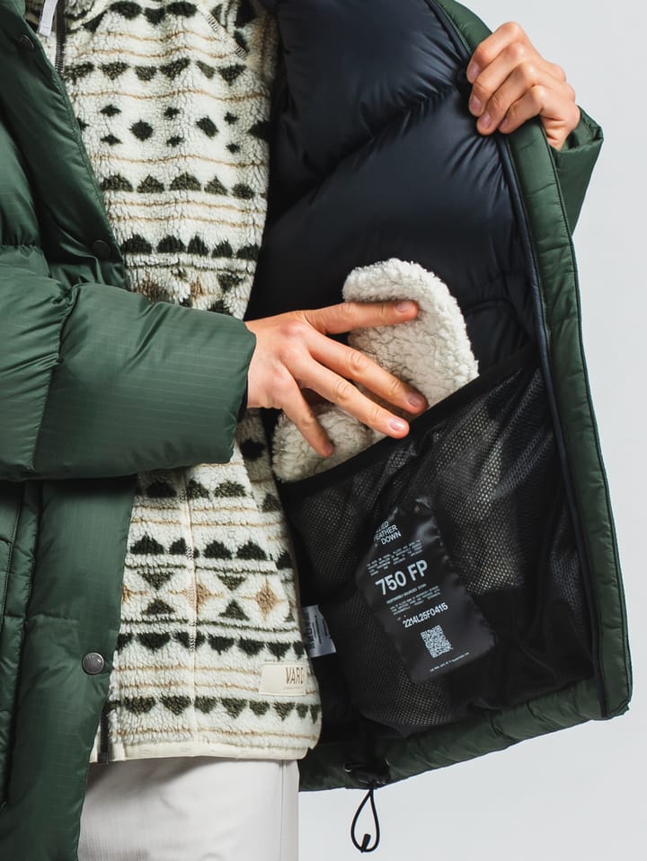 Varg Women's Tvärå Down Jacket Ivy Green Varg Varg Women's Tvärå Down Jacket Ivy Green Varg