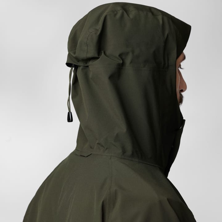 Fjällräven Men's Vardag Hydratic Anorak Deep Forest-Laurel Green Fjällräven