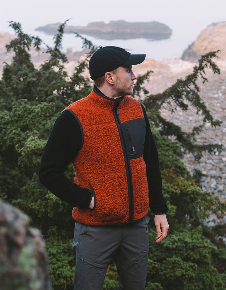 Varg Men's Vargön Wool Vest Retro Orange Varg