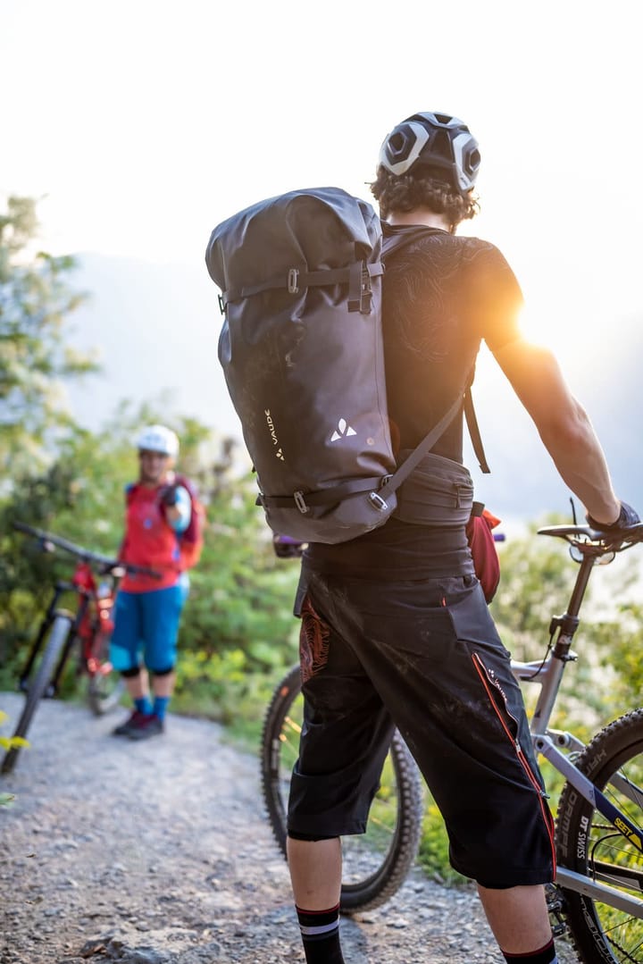 VAUDE Proof 28 Black VAUDE
