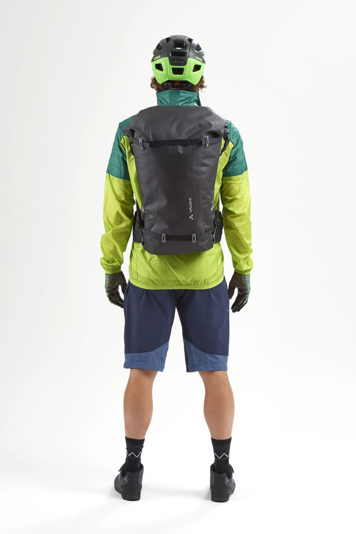 VAUDE Proof 28 Black VAUDE