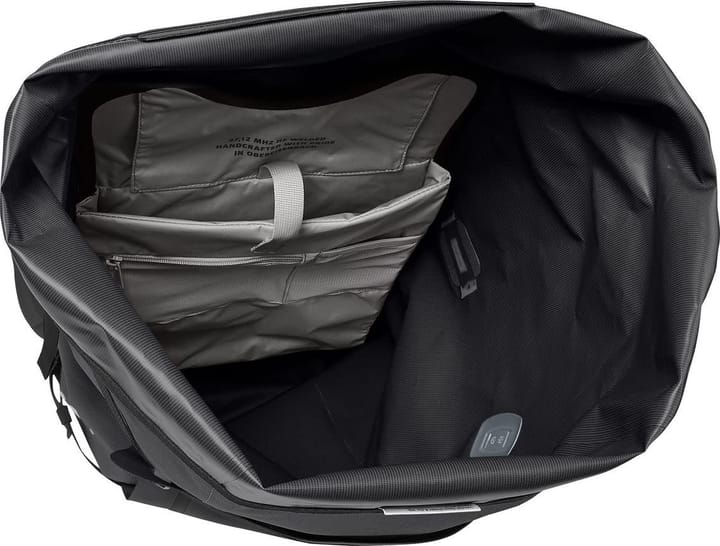 VAUDE Proof 28 Black VAUDE