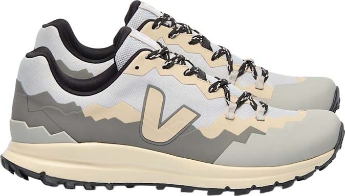 Veja Women's Fitz Roy Trek-Shell Shark Almond Veja