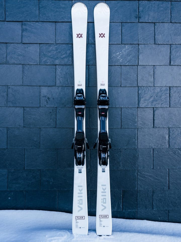 Völkl Flair Sc+Vmotion 11 Tcx Lady Silver Völkl Völkl Flair Sc+Vmotion 11 Tcx Lady Silver Völkl