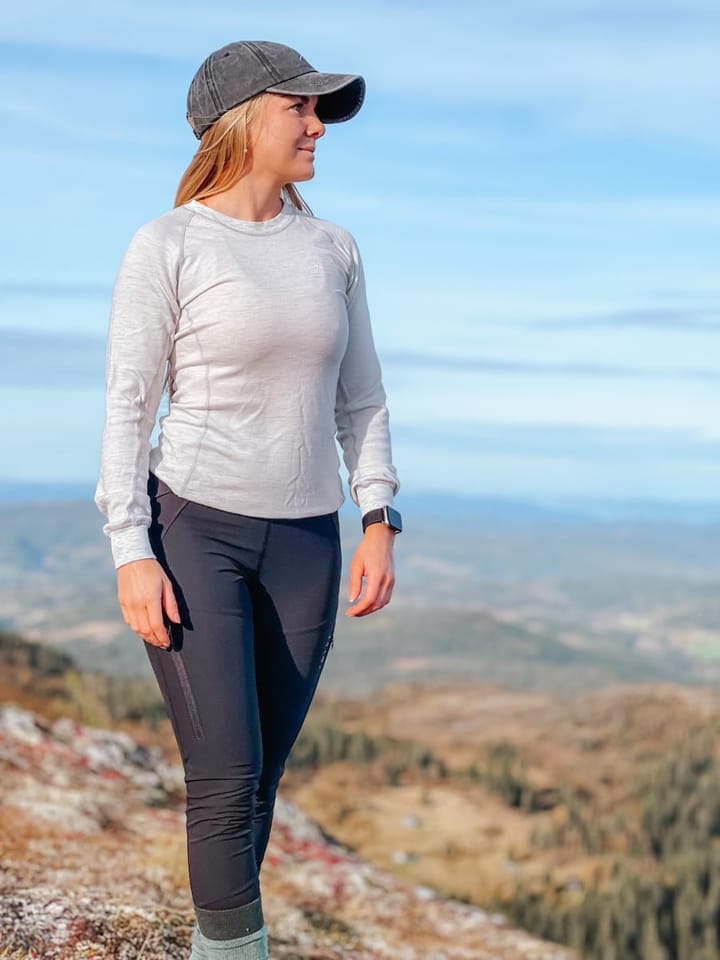 Fjellulla Women'S Crew Neck Light Grey Fjellulla Fjellulla Women'S Crew Neck Light Grey Fjellulla