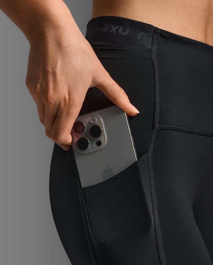 2XU Women's Form Stash Hi-Rise Compression 7/8 Black/black1 2XU