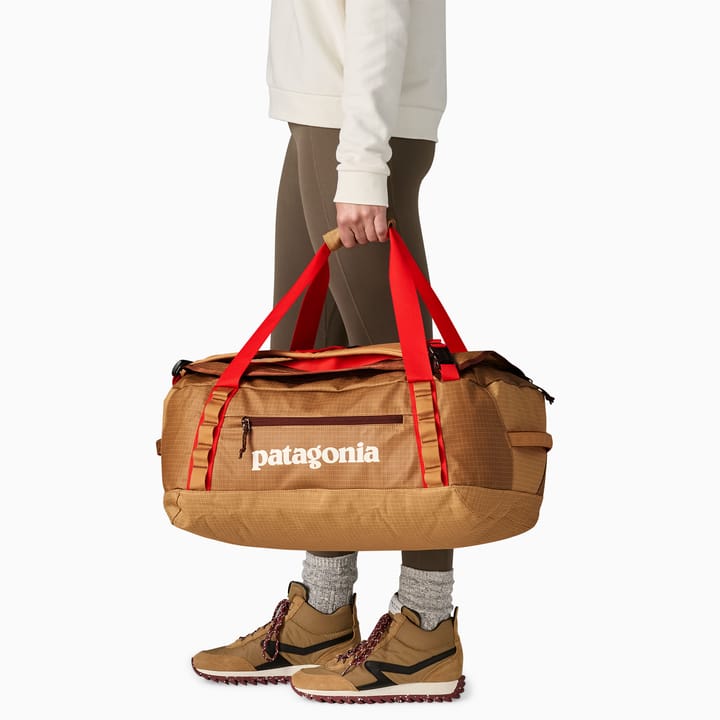 Patagonia Black Hole Duffel 40L Talon Gold Patagonia