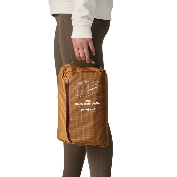 Patagonia Black Hole Duffel 40L Talon Gold Patagonia Patagonia Black Hole Duffel 40L Talon Gold Patagonia