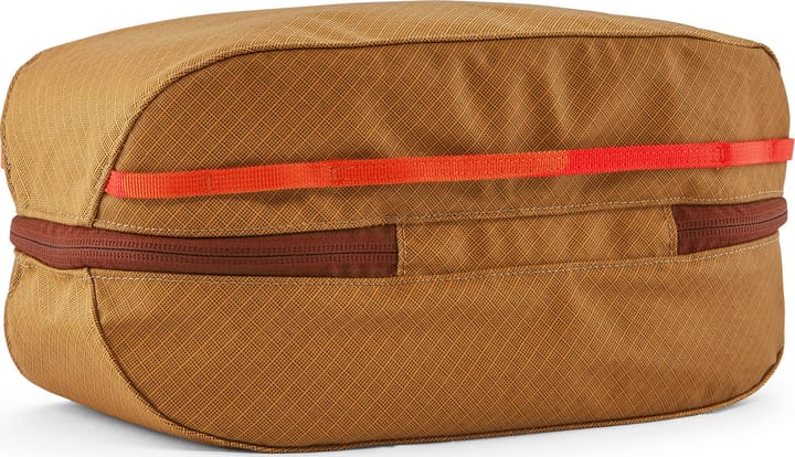 Patagonia Black Hole Cube 6L Talon Gold Patagonia Patagonia Black Hole Cube 6L Talon Gold Patagonia