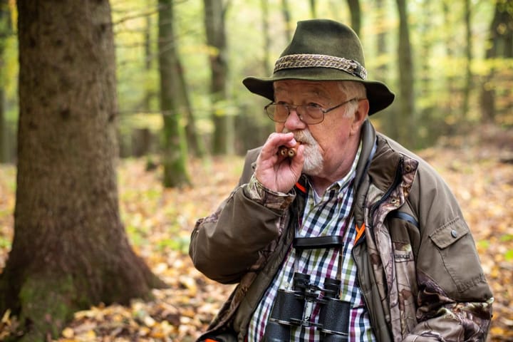 Weisskirchen Bird Distress Call NoColour Weisskirchen