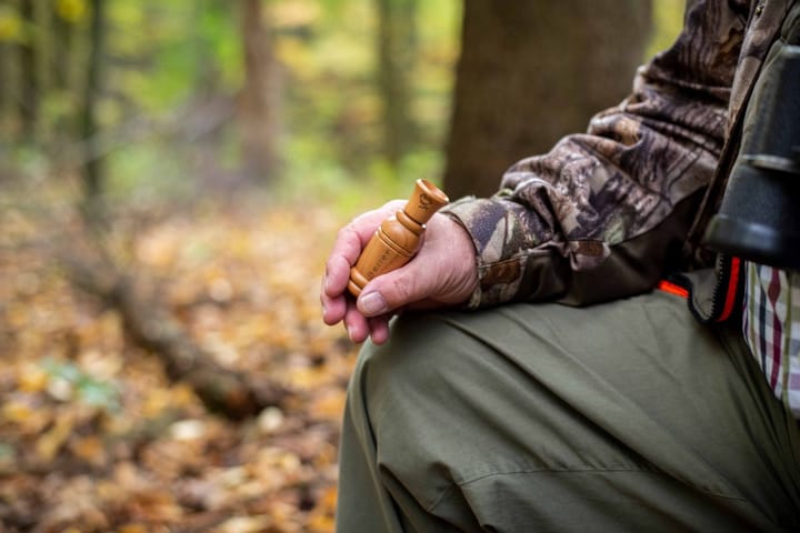 Weisskirchen Universal Fox Barking Call Weisskirchen