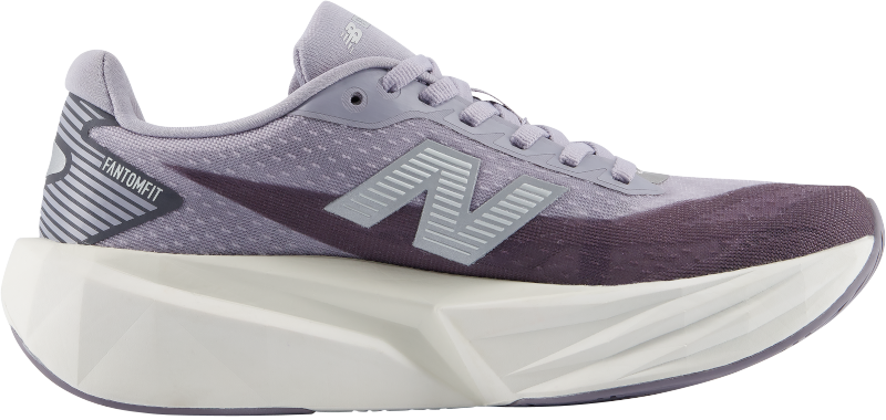 New Balance Women's Fuelcell Rebel V5 Digital Mist / Magnet