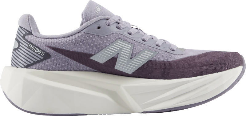 New Balance Women's Fuelcell Rebel V5 Digital Mist / Magnet