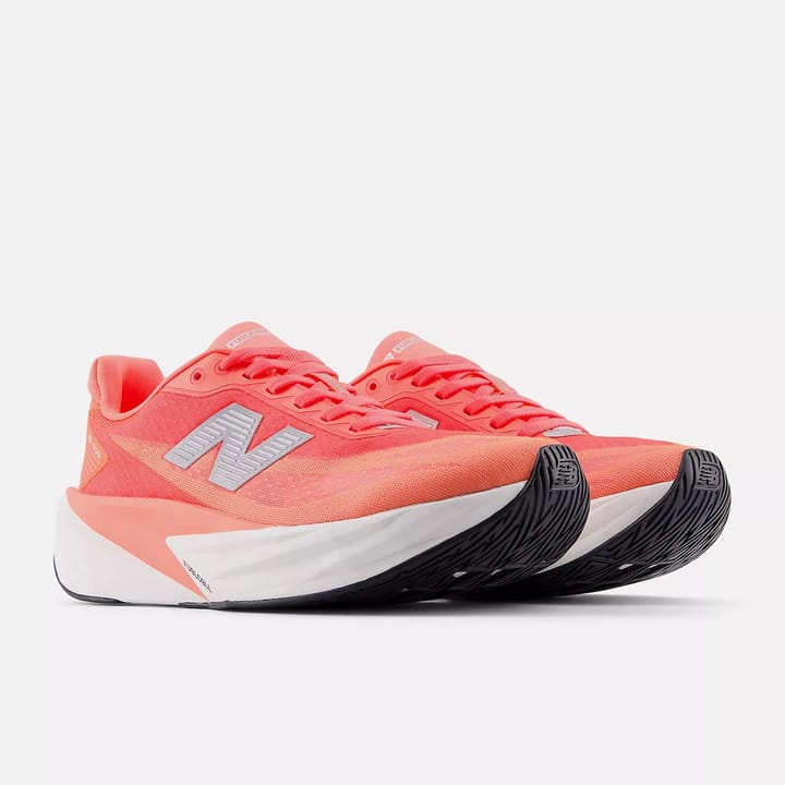 New Balance Women's Fuelcell Rebel V5 Urgent Red New Balance New Balance Women's Fuelcell Rebel V5 Urgent Red New Balance