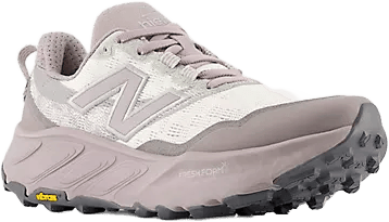 New Balance Women's Freshfoam Hierro V9 Sea Salt / Truffle Salt New Balance