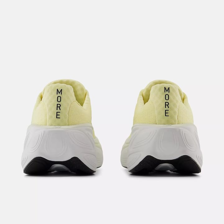 New Balance Freshfoam More V5 Parchment New Balance New Balance Freshfoam More V5 Parchment New Balance