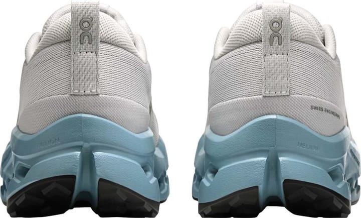 On Women's Cloudsurfer Trail 2 Glacier/Dust On