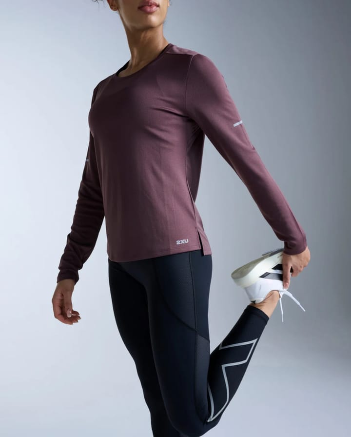 2XU Women'S Aero Mesh Long Sleeve Currant/silver Reflective 2XU