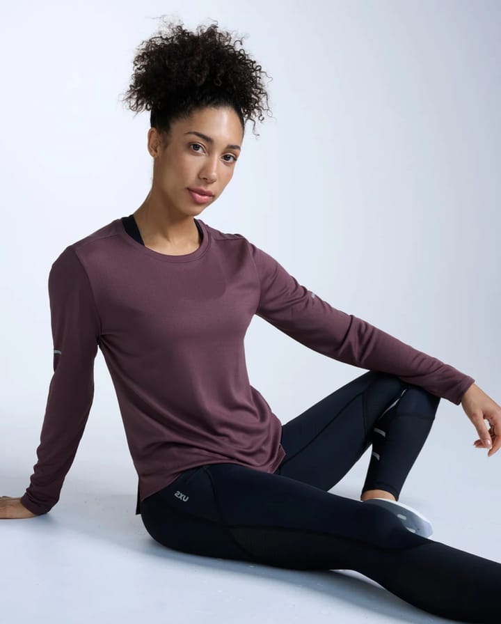 2XU Women'S Aero Mesh Long Sleeve Currant/silver Reflective 2XU