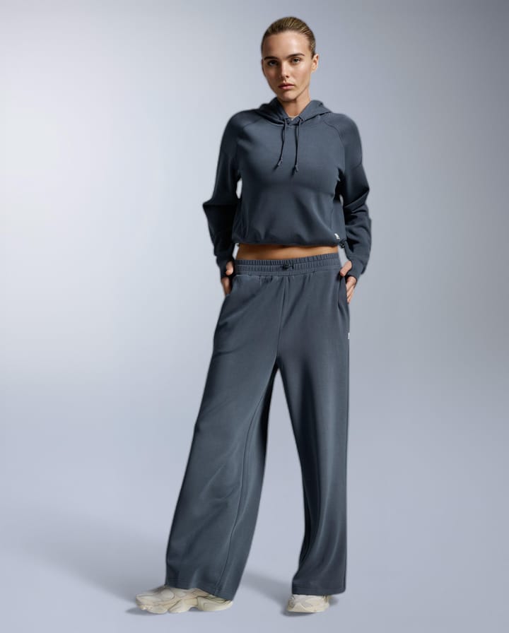 2XU Women'S Wonderluxe Sand Washed Hoodie India Ink/white 2XU