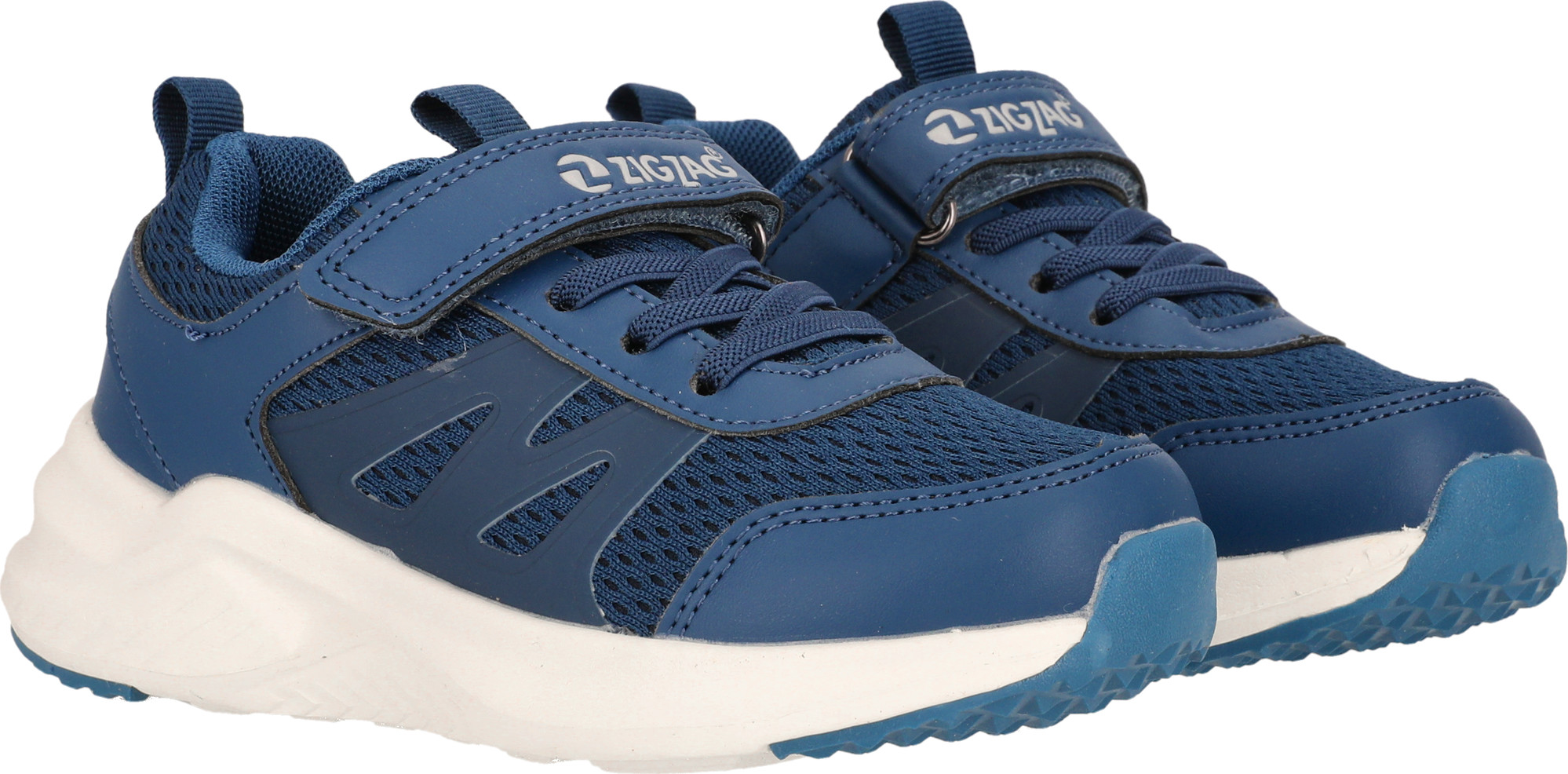 Zig Zag Kids' Yeisou Shoe